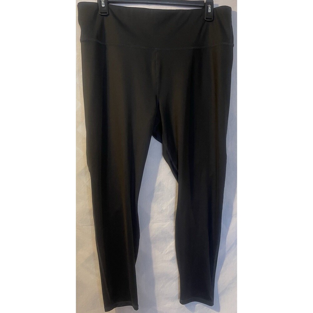 FABLETICS Ultra Cool Black Workout Pants Leggings Athleisure Yoga Bike 10